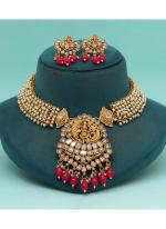   Wedding Wear  Rani Color Matte Gold Rajwadi Temple Necklace Set